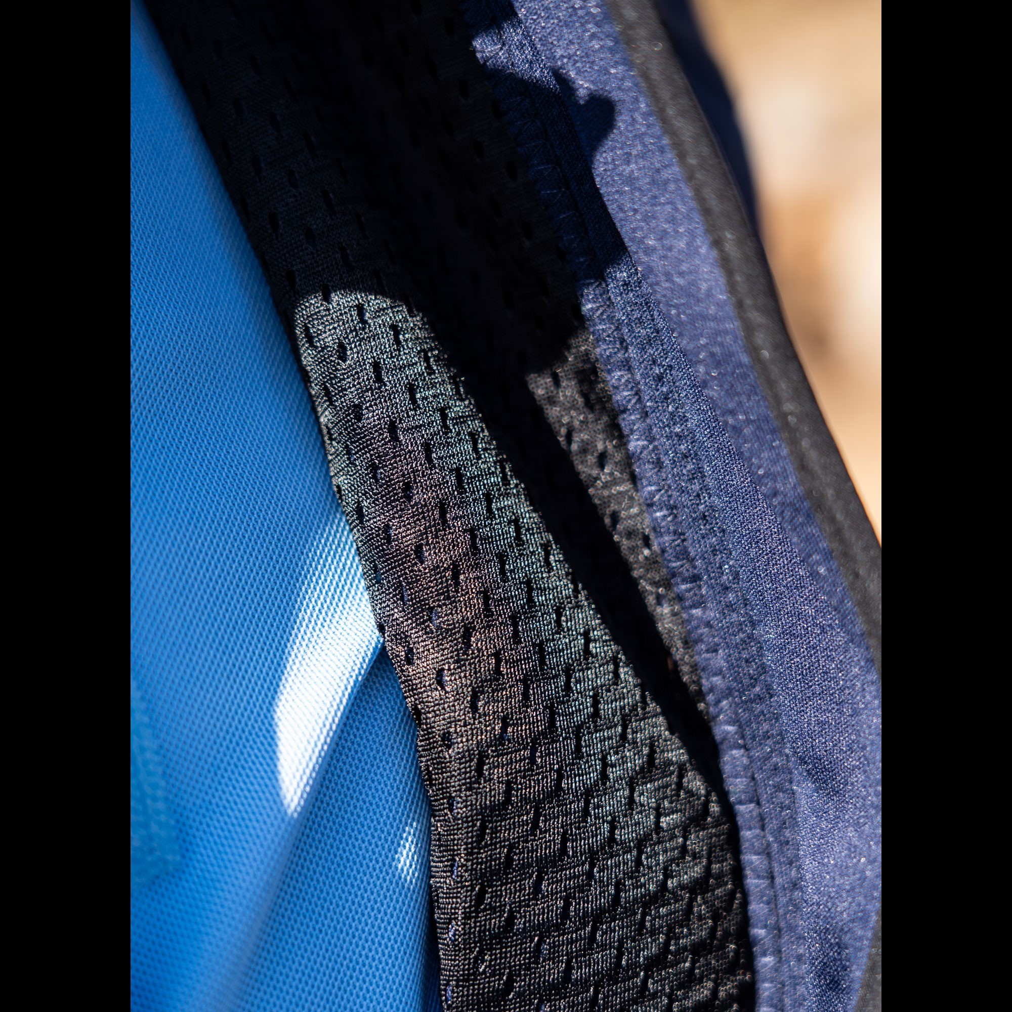 BLOUSON SOFTSHELL 2 EN 1 MANCHES AMOVIBLES  - 12 BLOUSON SOFTSHELL 2 EN 1 MANCHES AMOVIBLES  - 12