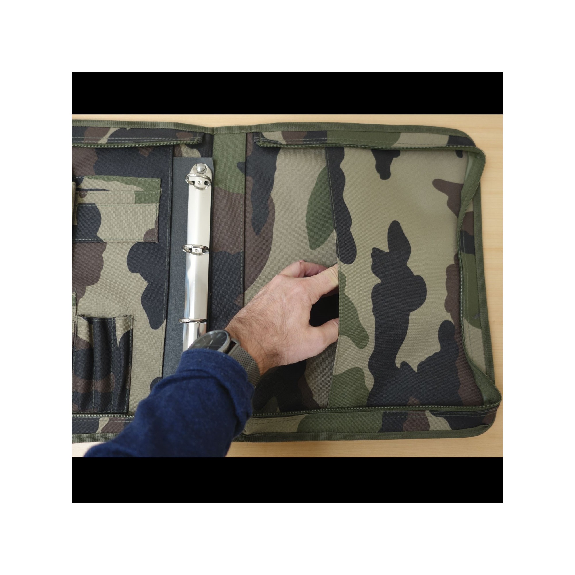 CLASSEUR MILITAIRE A4  - 3 CLASSEUR MILITAIRE A4  - 3