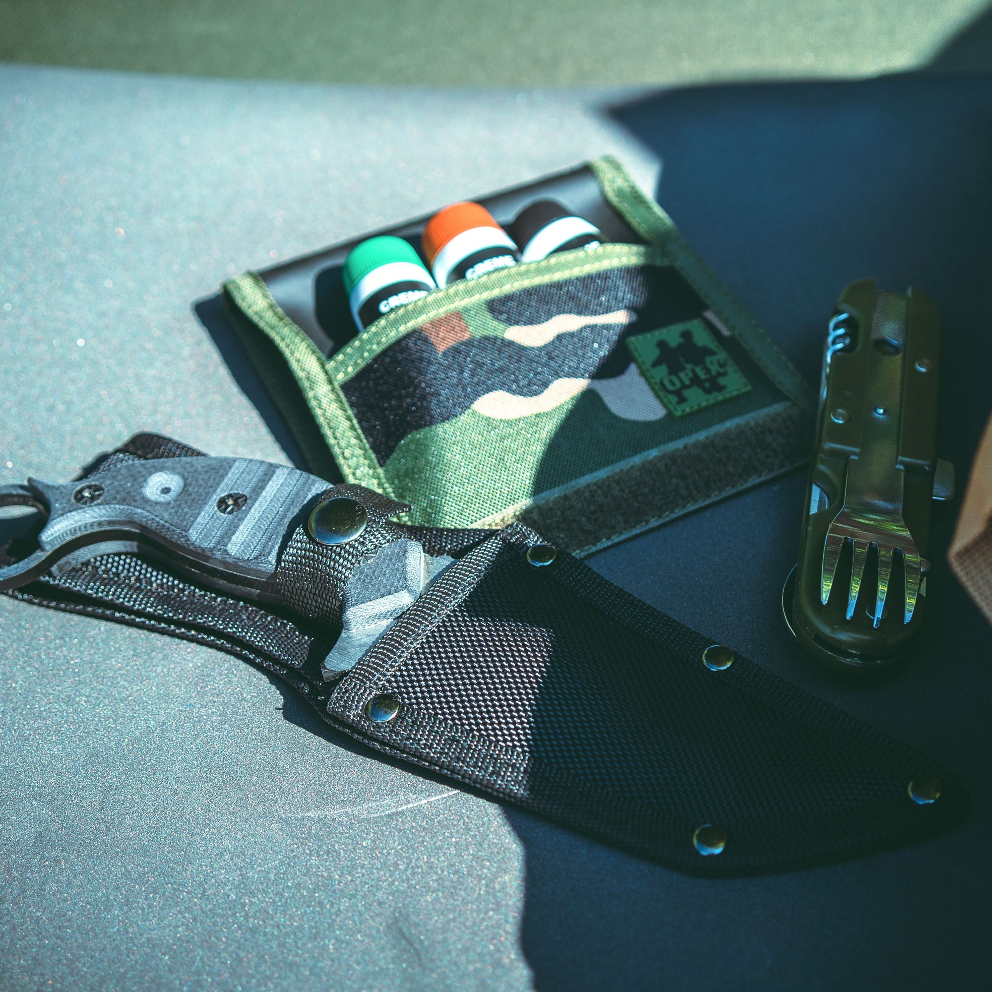 COUTEAU DE COMBAT LAME BOWIE 25CM  - 4 COUTEAU DE COMBAT LAME BOWIE 25CM  - 4