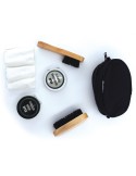 TROUSSE AVEC ACCESSOIRES DE CIRAGE POUR CHAUSSURES