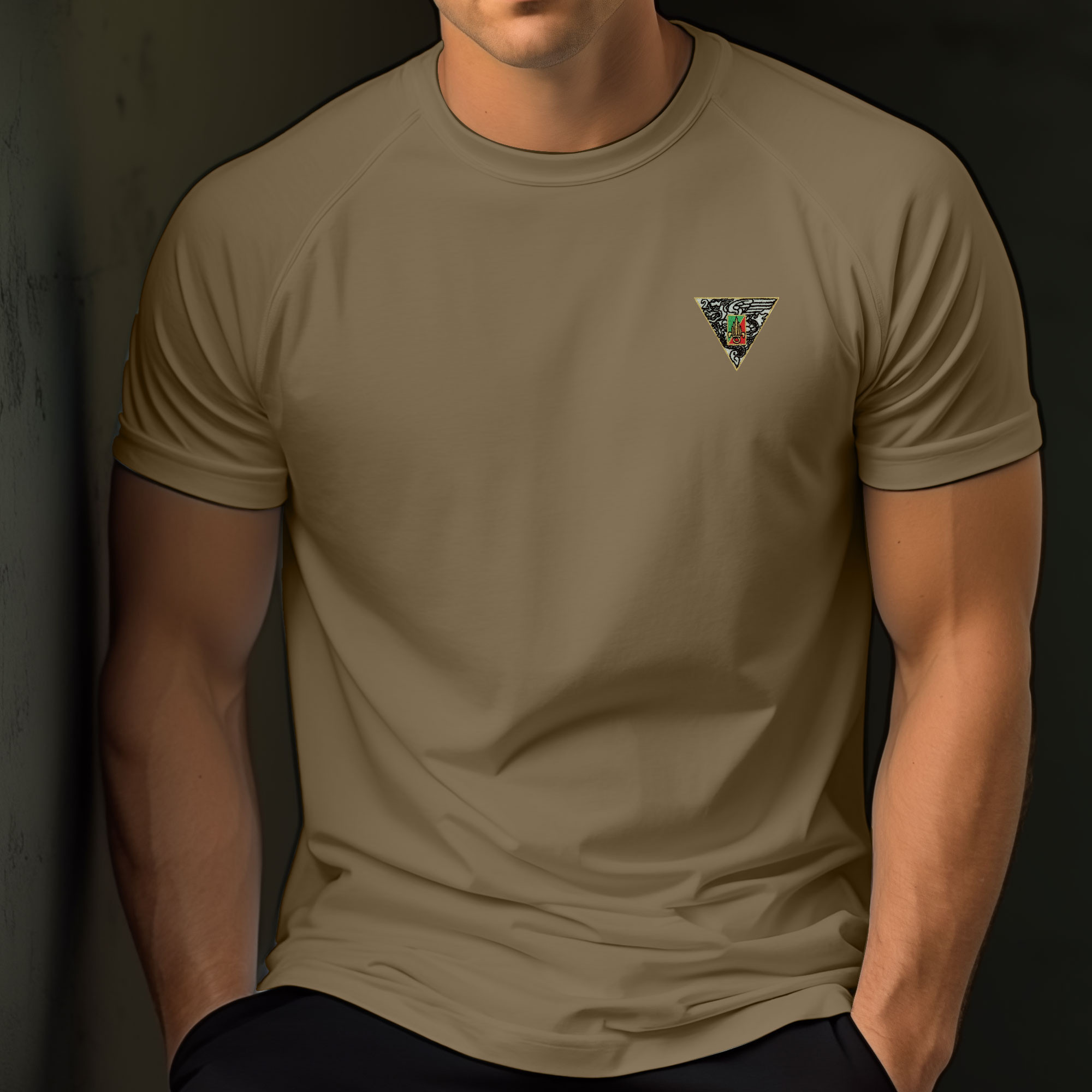 Tshirt brodé 2e REP Tshirt brodé 2e REP