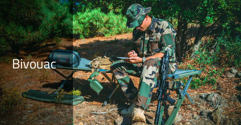 Matériel de bivouac pour l'armée. Spécialement conçus pour militaires